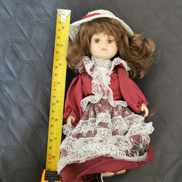Parcelain doll - Picture 5 of 5